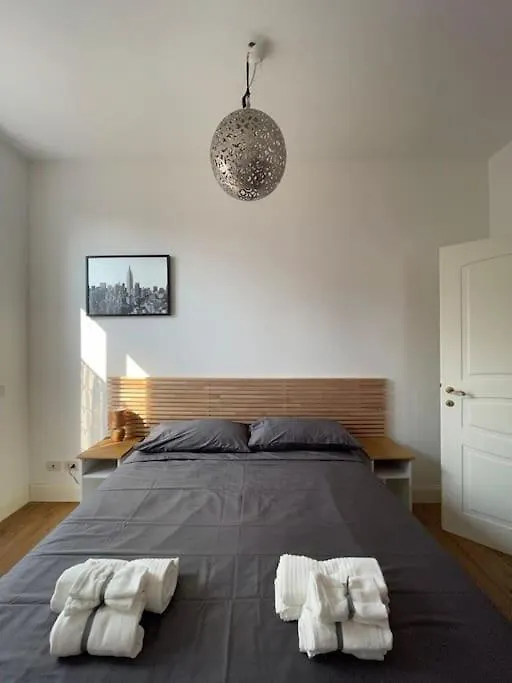Elegante Trilocale A Milano Apartment